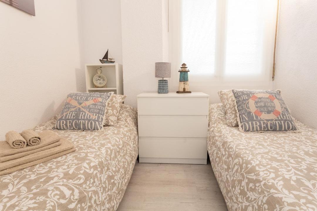 Apartamento Stil Mar Jardin 300 metros del mar L' Escala Exterior foto