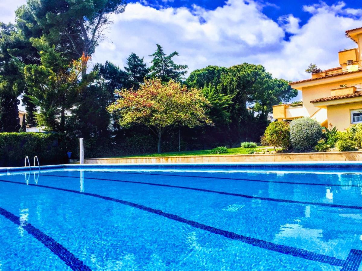 Apartamento Stil Mar Jardin 300 metros del mar L' Escala Exterior foto