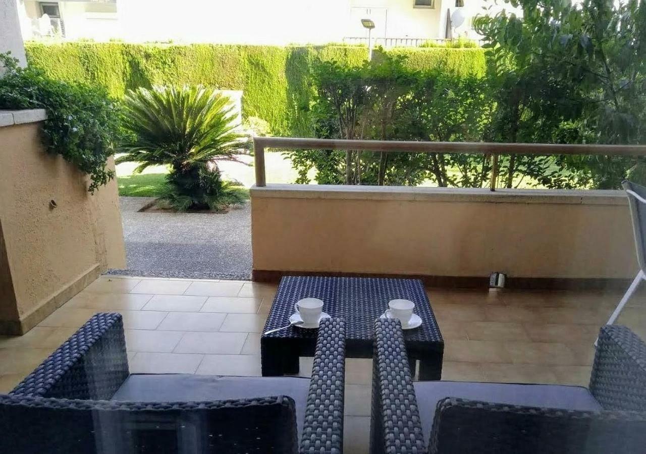 Apartamento Stil Mar Jardin 300 metros del mar L' Escala Exterior foto
